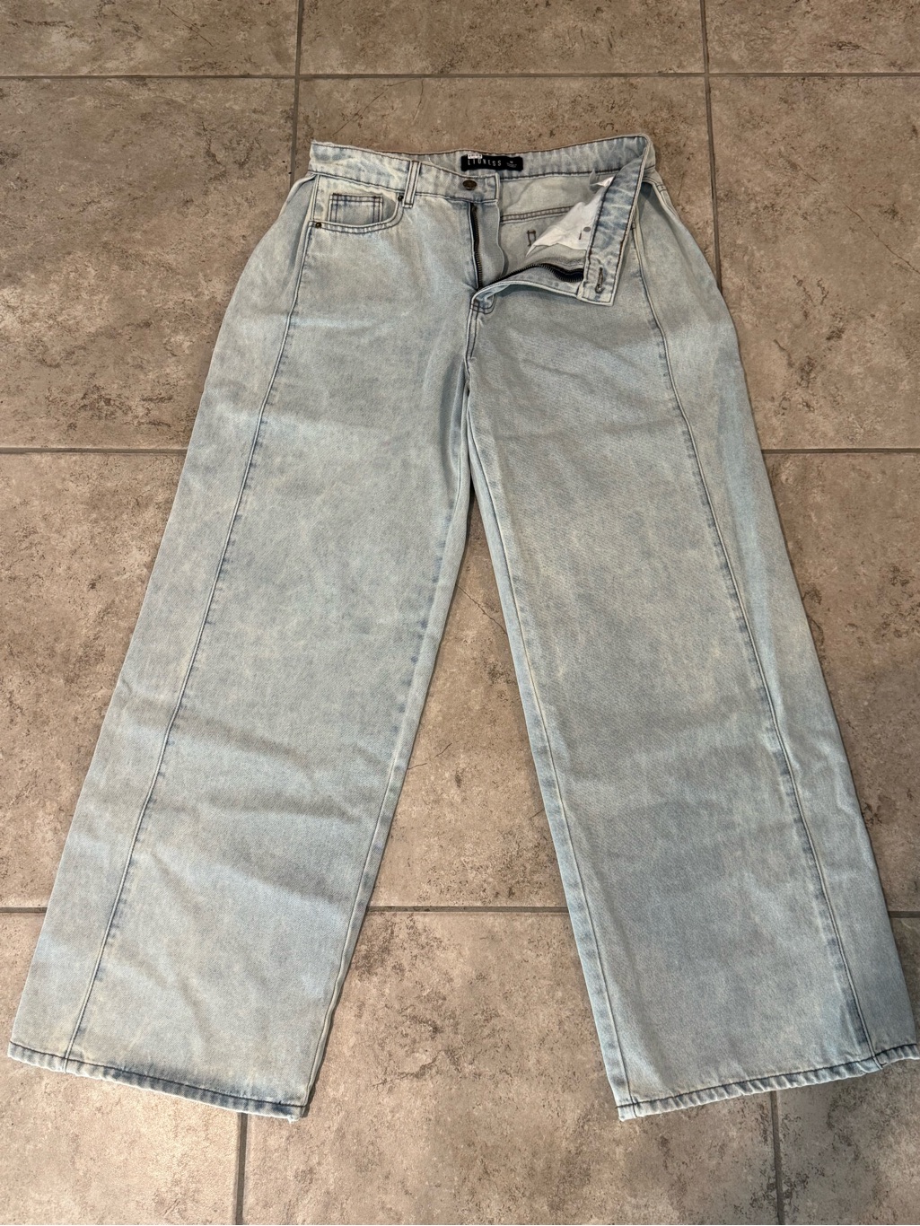 Lioness Light Wash High-Rise Denim Jeans